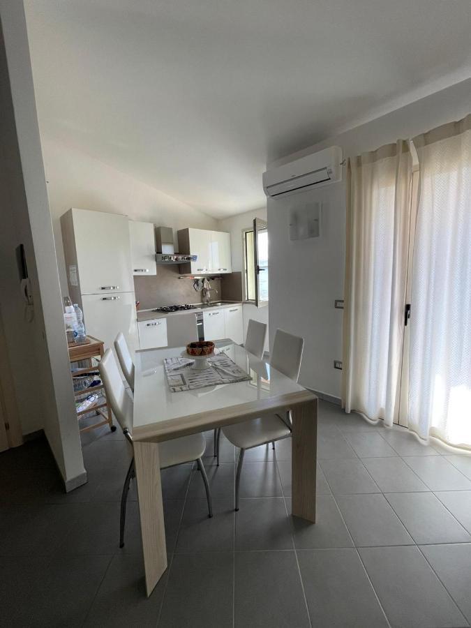 Apartament Mansarda San Pietro Valledoria  Zewnętrze zdjęcie