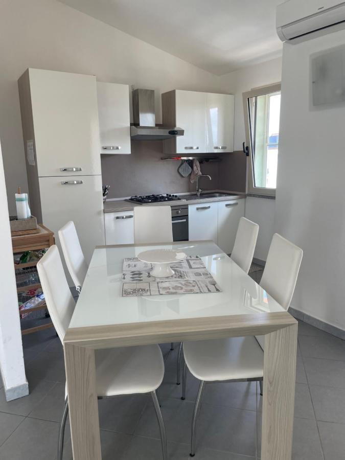 Apartament Mansarda San Pietro Valledoria  Zewnętrze zdjęcie